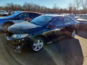 Toyota Camry L 2.5L 4 2013