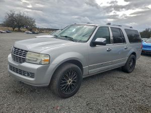 Lincoln Navigator L 5.4L 8 2012
