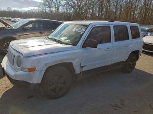 Jeep Patriot SPORT 2.0L 4 2014