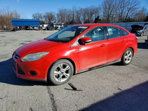 Ford Focus SE 2.0L 4 2014