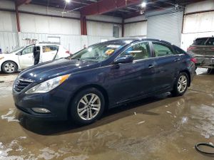 Hyundai Sonata GLS 2.4L 4 2013