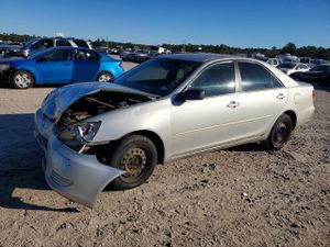 Toyota Camry LE 2.4L 4 2005