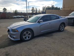 Dodge Charger SXT 3.6L 6 2013