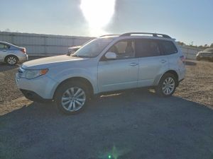 Subaru Forester LIMITED 2.5L 4 2011