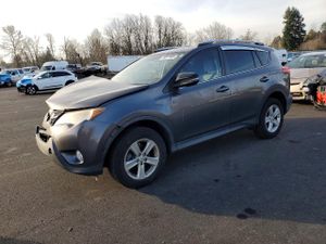 Toyota Rav4 XLE 2.5L 4 2014
