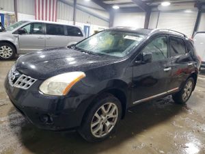 Nissan Rogue S 2.5L 4 2012