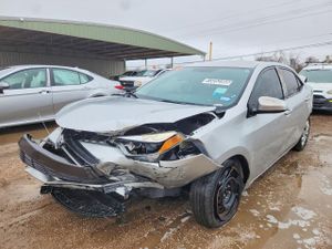 Toyota Corolla 1.8L 4 2015