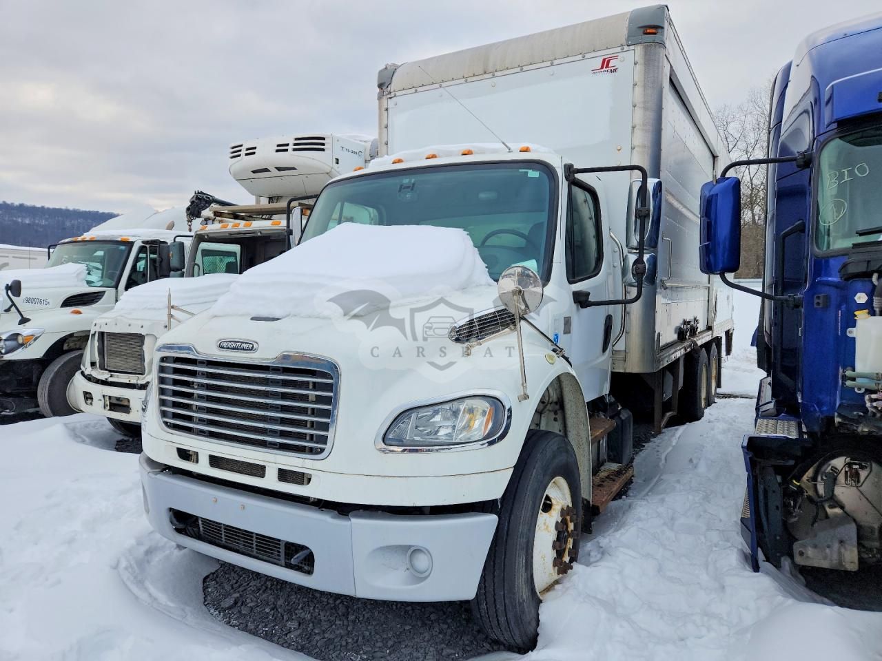 Freightliner Business Class M2 106 MEDIUM DUTY 8.9L 6 2014