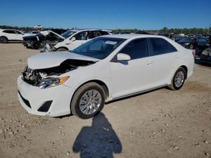 Toyota Camry L 2.5L 4 2013
