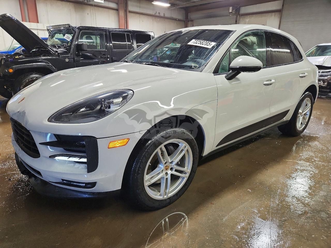 Porsche Macan 2.0L 4 2021