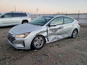 Hyundai Elantra SEL 2.0L 4 2019
