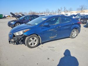 Hyundai Elantra SE 1.8L 4 2015