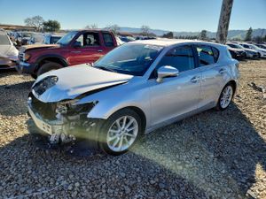Lexus CT 200 1.8L 4 2013