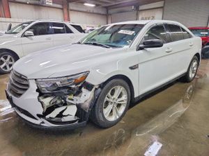 Ford Taurus SE 3.5L 6 2015