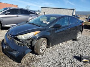 Hyundai Elantra GLS 1.8L 4 2013