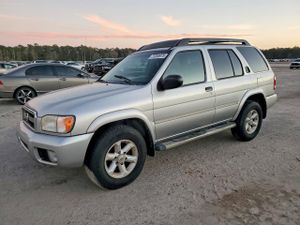 Nissan Pathfinder LE 3.5L 6 2003