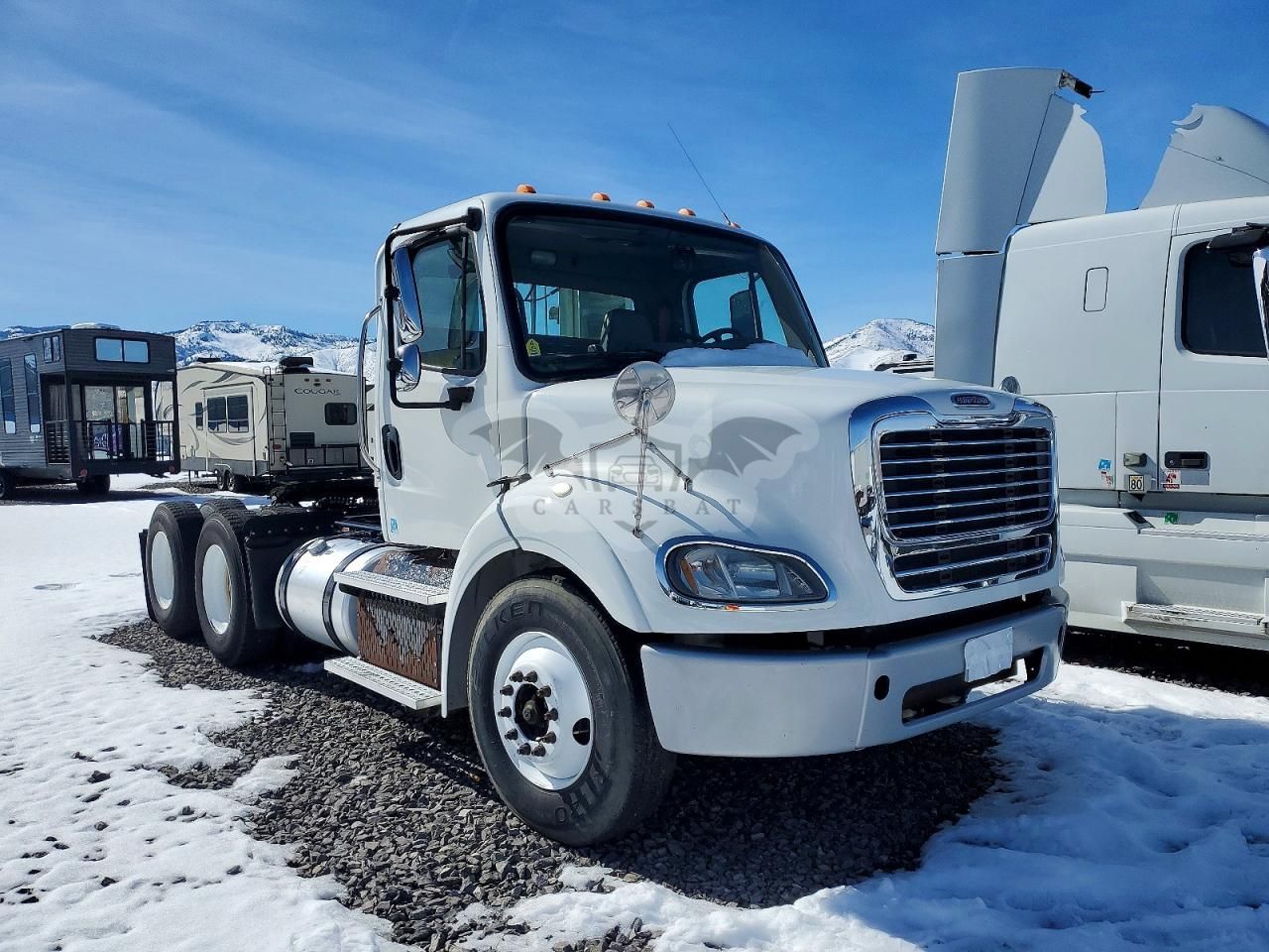 Freightliner Business Class M2 12.8L 6 2014