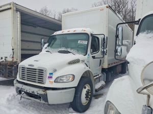Freightliner Business Class M2 6.7L 6 2015