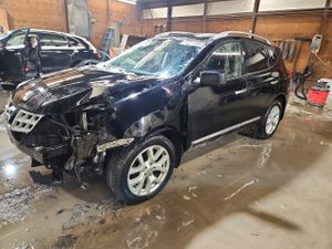 Nissan Rogue S 2.5L 4 2012