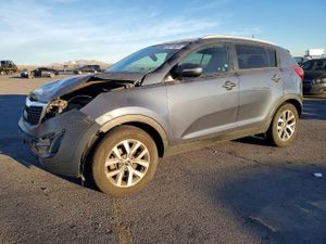 Kia Sportage LX 2.4L 4 2015