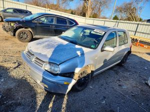 Volkswagen Golf GLS 2.0L 4 2004