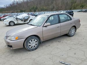 Toyota Corolla CE 1.8L 4 2001