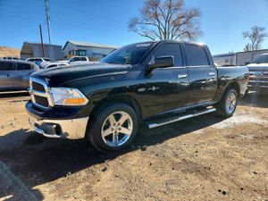 Dodge RAM SLT 5.7L 8 2012