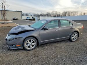 Ford Fusion SE 2.5L 4 2012