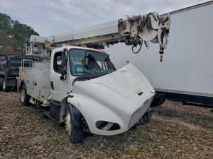 Freightliner Business Class M2 106 MEDIUM DUTY 6.7L 6 2015