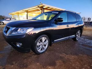 Nissan Pathfinder S 3.5L 6 2015