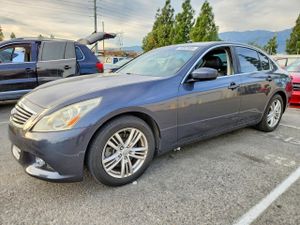 Infiniti G37 BASE 3.7L 6 2013