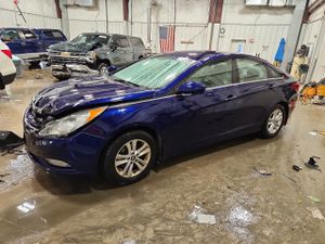 Hyundai Sonata GLS 2.4L 4 2013