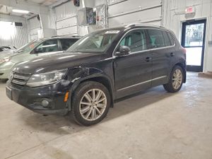 Volkswagen Tiguan S 2.0L 4 2012
