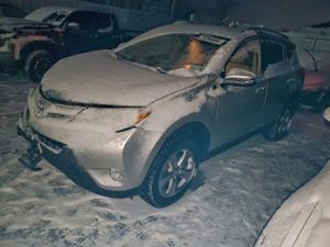 Toyota Rav4 XLE 2.5L 4 2015