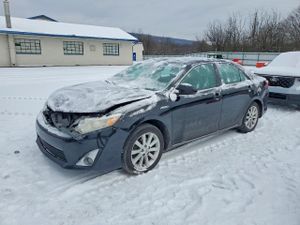 Toyota Camry HYBRID 2.5L 4 2012