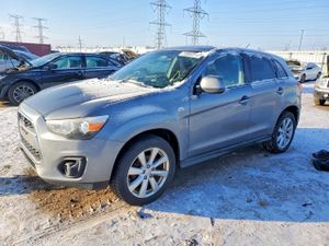 Mitsubishi Outlander ES 2.0L 4 2014