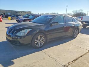 Nissan Altima SR 3.5L 6 2011