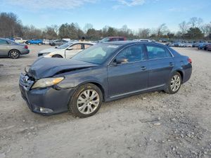 Toyota Avalon BASE 3.5L 6 2011