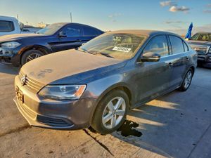 Volkswagen Jetta TDI 2.0L 4 2014