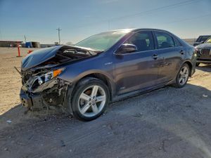 Toyota Camry HYBRID 2.5L 4 2014