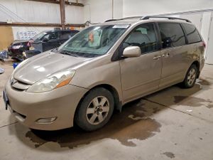 Toyota Sienna CE 3.3L 6 2006