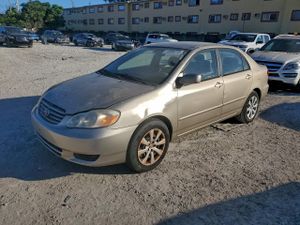 Toyota Corolla CE 1.8L 4 2004