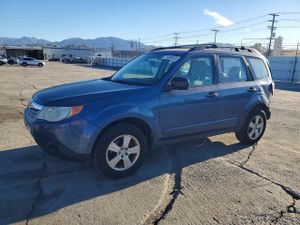 Subaru Forester 2.5X 2.5L 4 2013