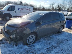Toyota Prius 1.8L 4 2013