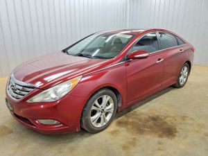 Hyundai Sonata SE 2.4L 4 2013