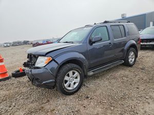 Nissan Pathfinder S 4.0L 6 2011