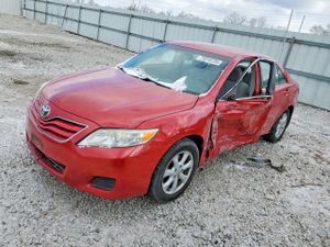 Toyota Camry BASE 2.5L 4 2011