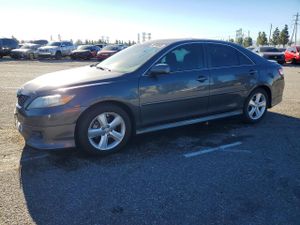 Toyota Camry SE 3.5L 6 2011