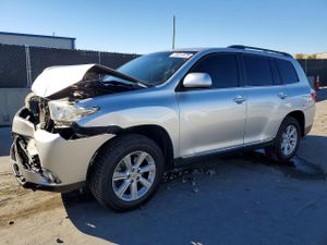 Toyota Highlander BASE 3.5L 6 2013