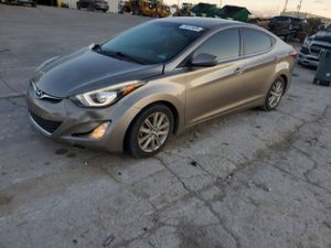 Hyundai Elantra SE 1.8L 4 2015